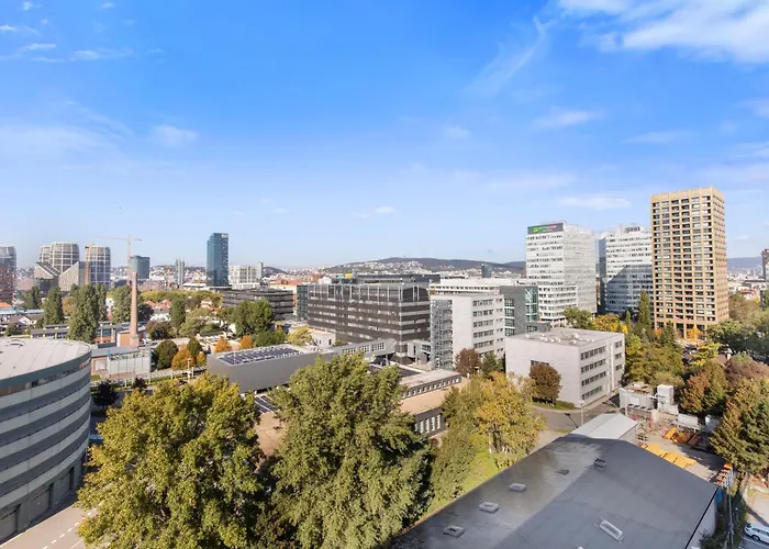 Apt W Downtown View & Garage Parking